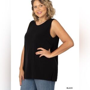 New!Plus Size Black Sleeveless Split Hem Women's Top Size 1X 2X 3X